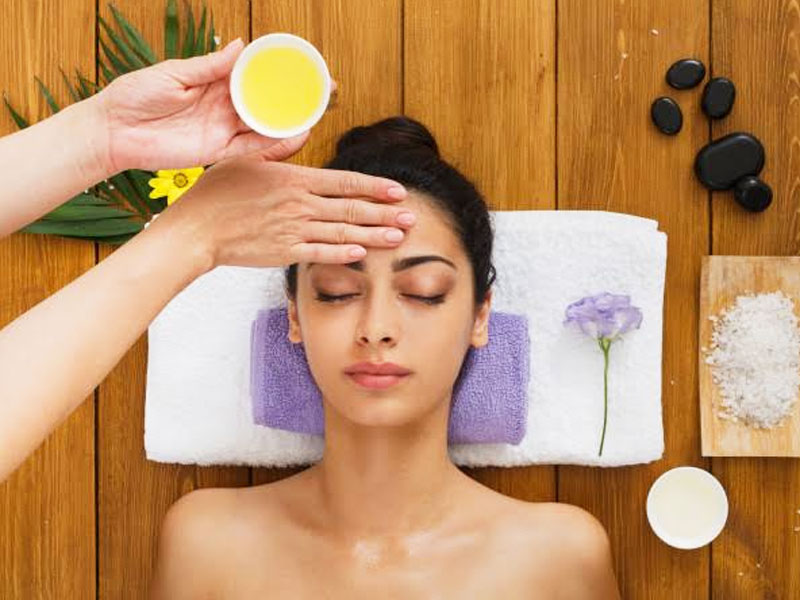 Want Glowing And Radiant Skin? Follow These Amazing Ayurvedic Tips 